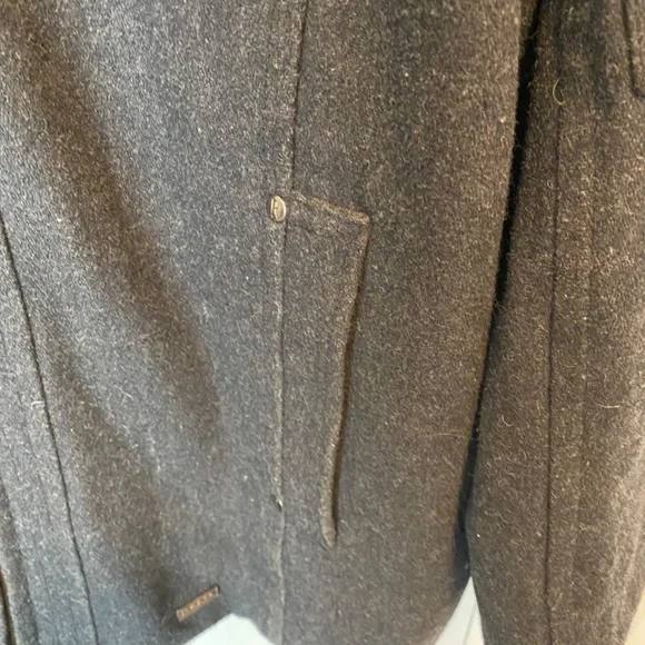 Men’s Size L Roots jacket - Picture 4 of 7